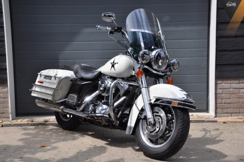 Harley-Davidson FLHRP Road King Police