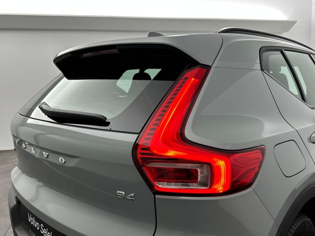 Volvo XC40 b4 gt plus dark visual park assist