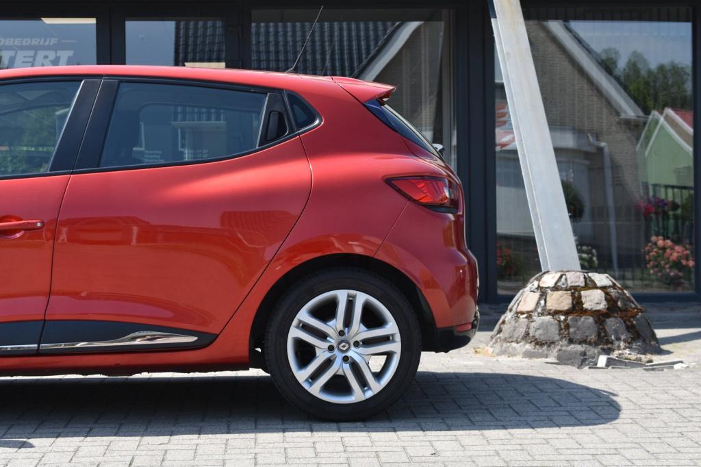 Renault Clio 0.9 tce zen | nap | apk 7-2027 | navigatie | cruise controle |