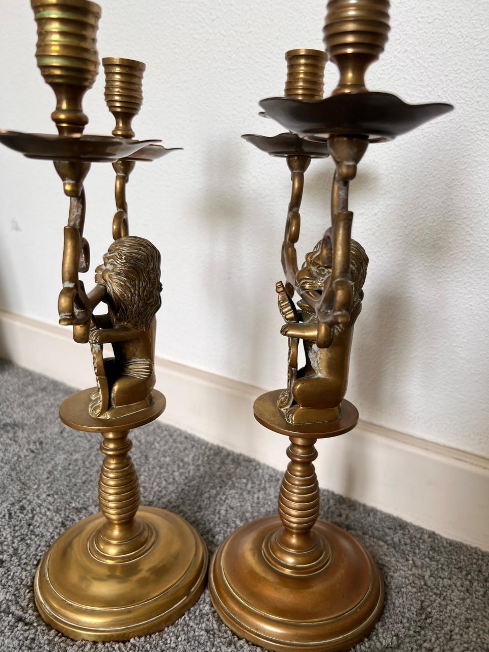 Antieke Koperen Kandelaars met Leeuwen (Set van 2)
