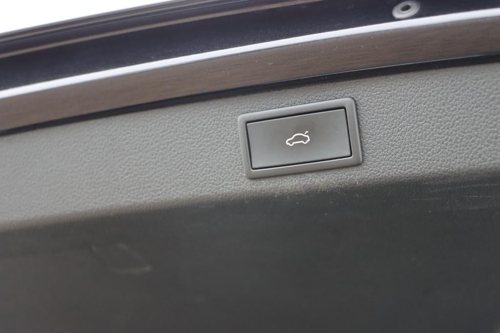 Skoda Superb combi 1.4 tsi iv sportline business 218pk dsg6