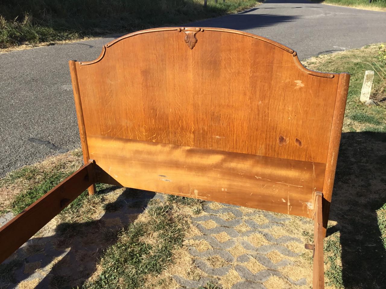 Art Deco bed ombouw