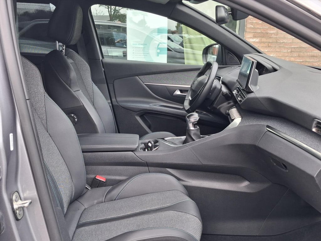 Peugeot 5008 1.2 puretech 130pk s&s allure pack business navigatie | cruise