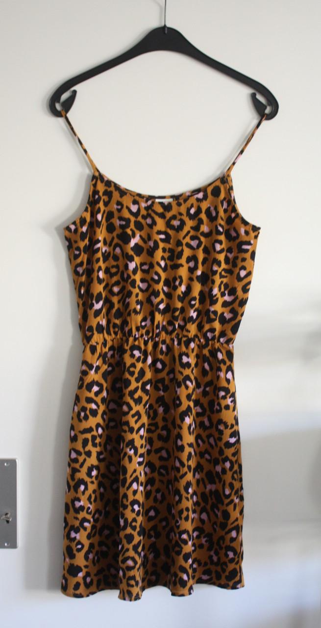 Panterprint jurk met spaghettibandjes maat 34