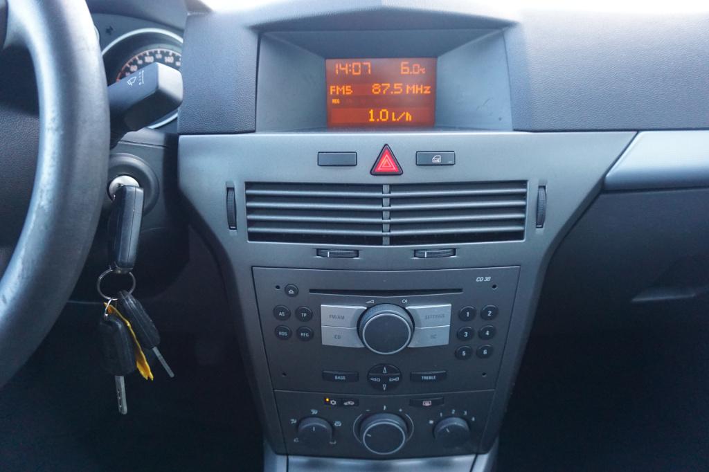 Opel Astra 1.6 edition airco / cruise / elektr. ramen / lm velgen / nap