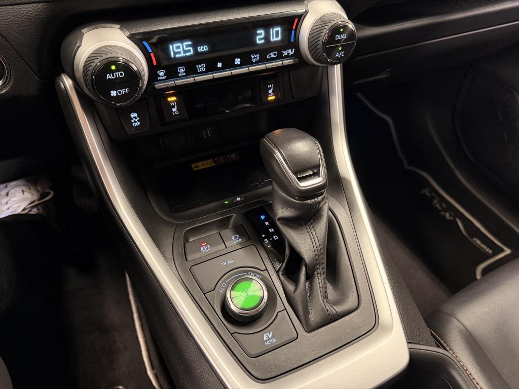 Toyota Rav4 2.5 hybrid awd adv. schuif-kanteldak - jbl - 360 - trekhaak