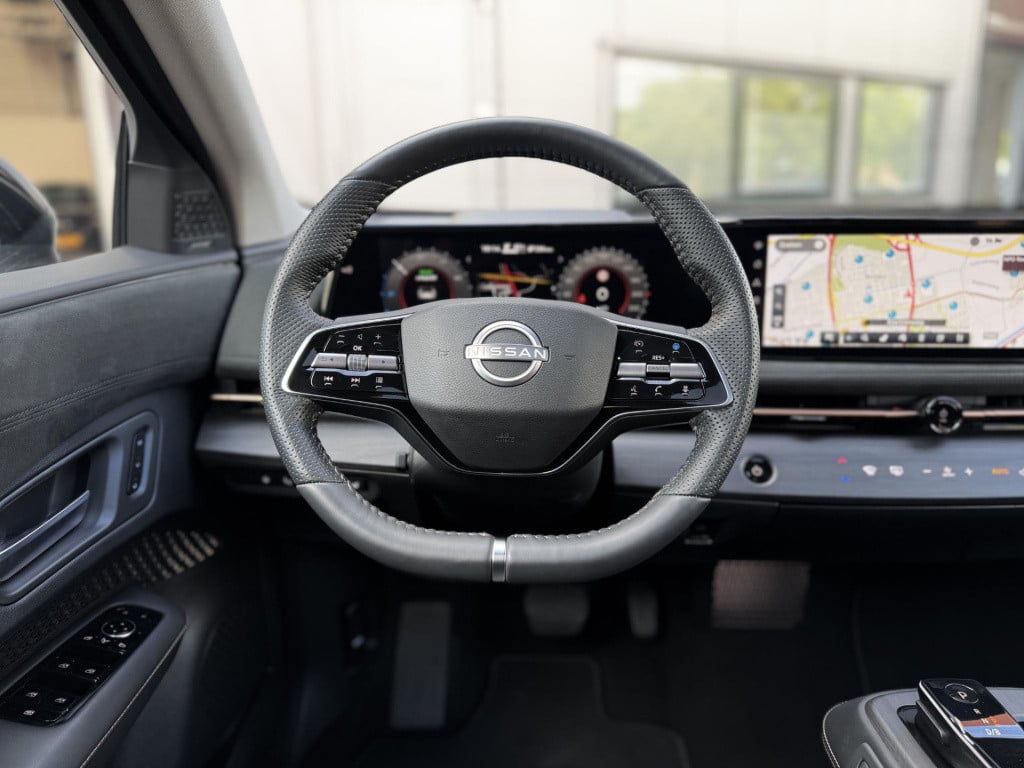 Nissan Ariya evolve 91 kwh nl-auto + 1e eigenaar! | panoramadak | stoelverw