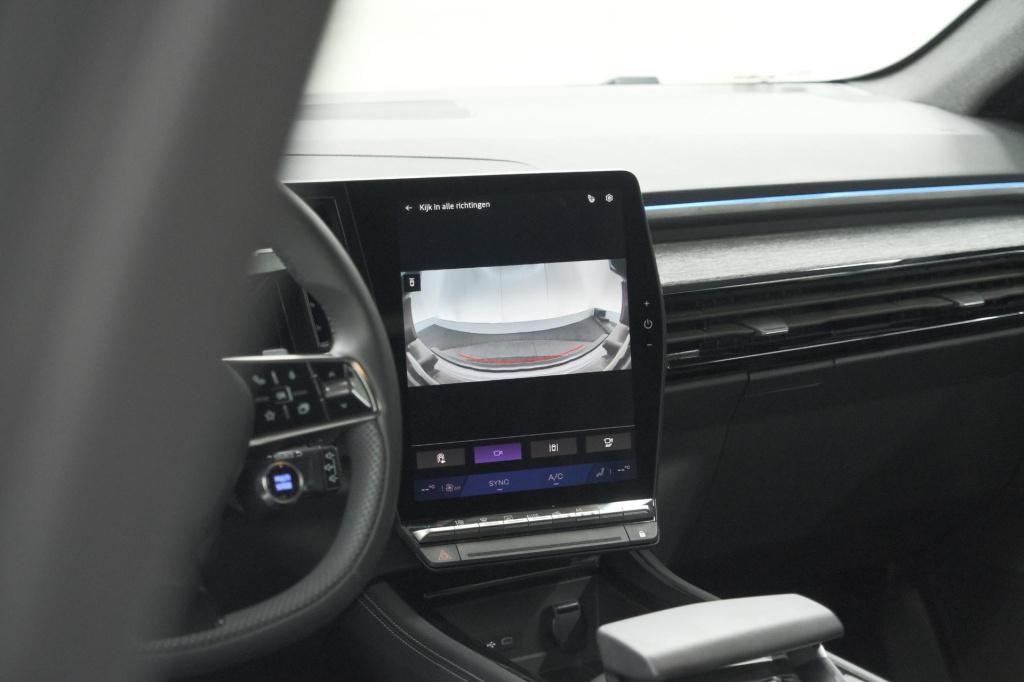 Renault Austral 1.2 e-tech full hybrid 200 techno | 360 camera | panoramada