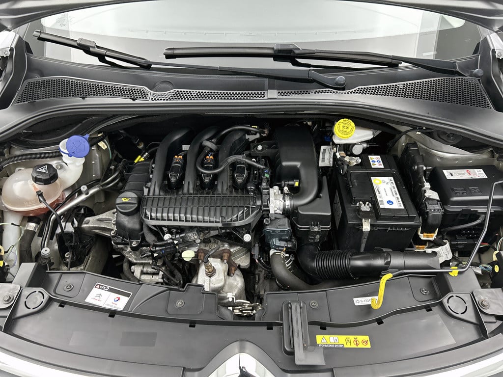 Citroen C3 puretech 82 pk s&s feel | stoelverwarming | navigatie | rijklaar