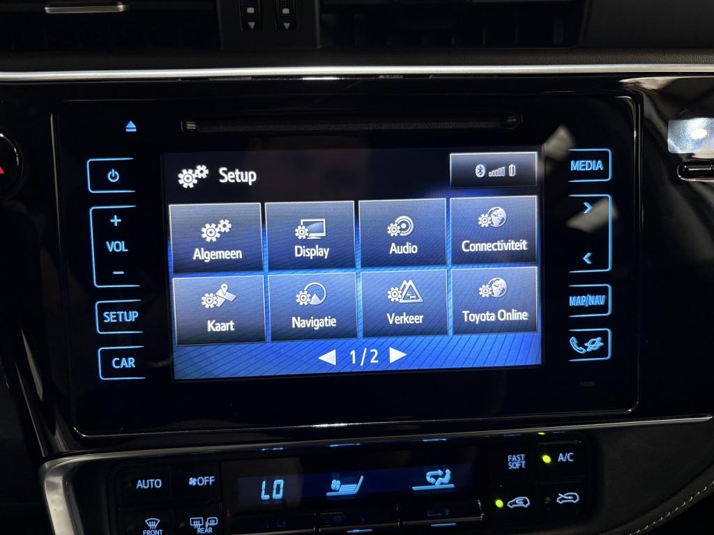 Toyota Auris 1.8 hybrid dynamic | navi | clima |