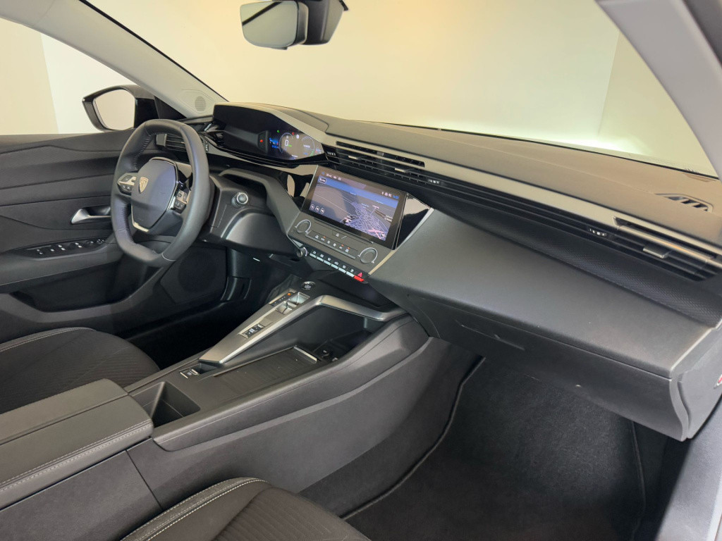 Peugeot 308 1.6 plug-in hybrid 180 active pack business