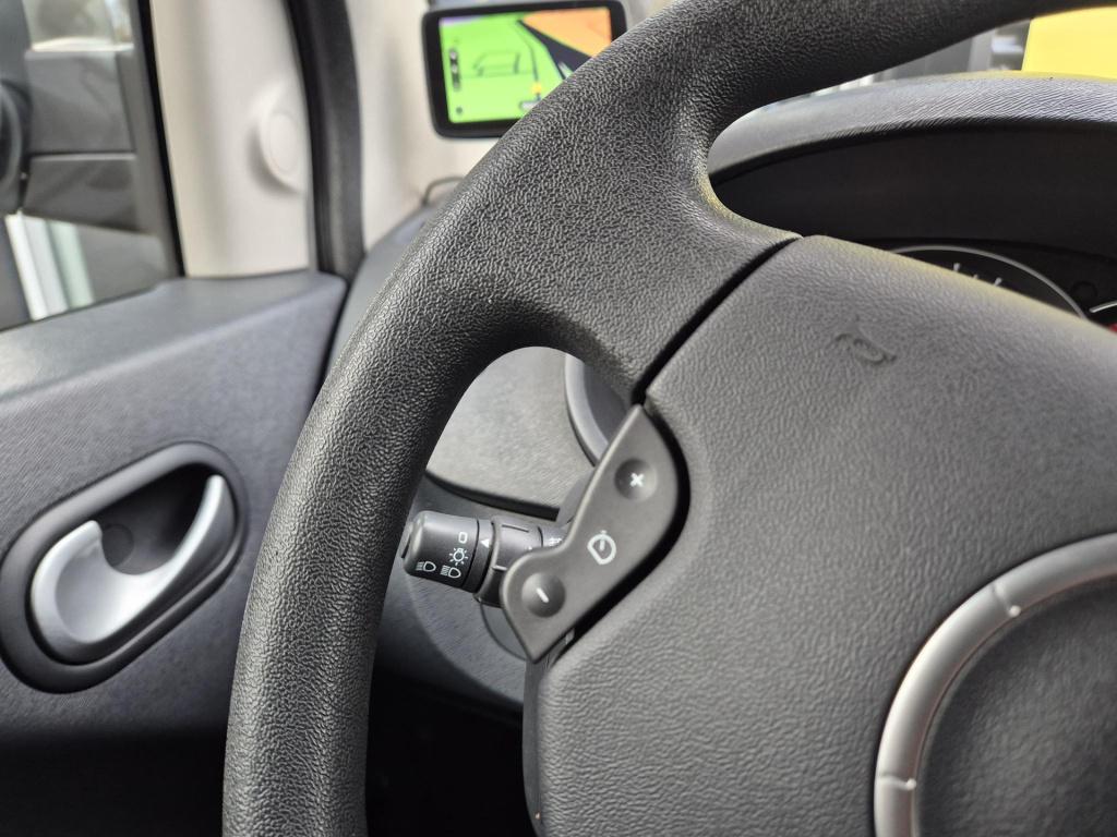 Renault Kangoo family 1.6-16v expression luxe trekhaak, cruise control, tom