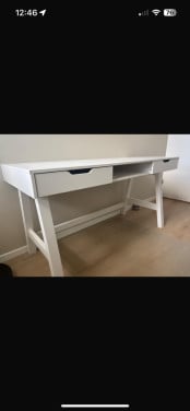 Woood bureau grenen