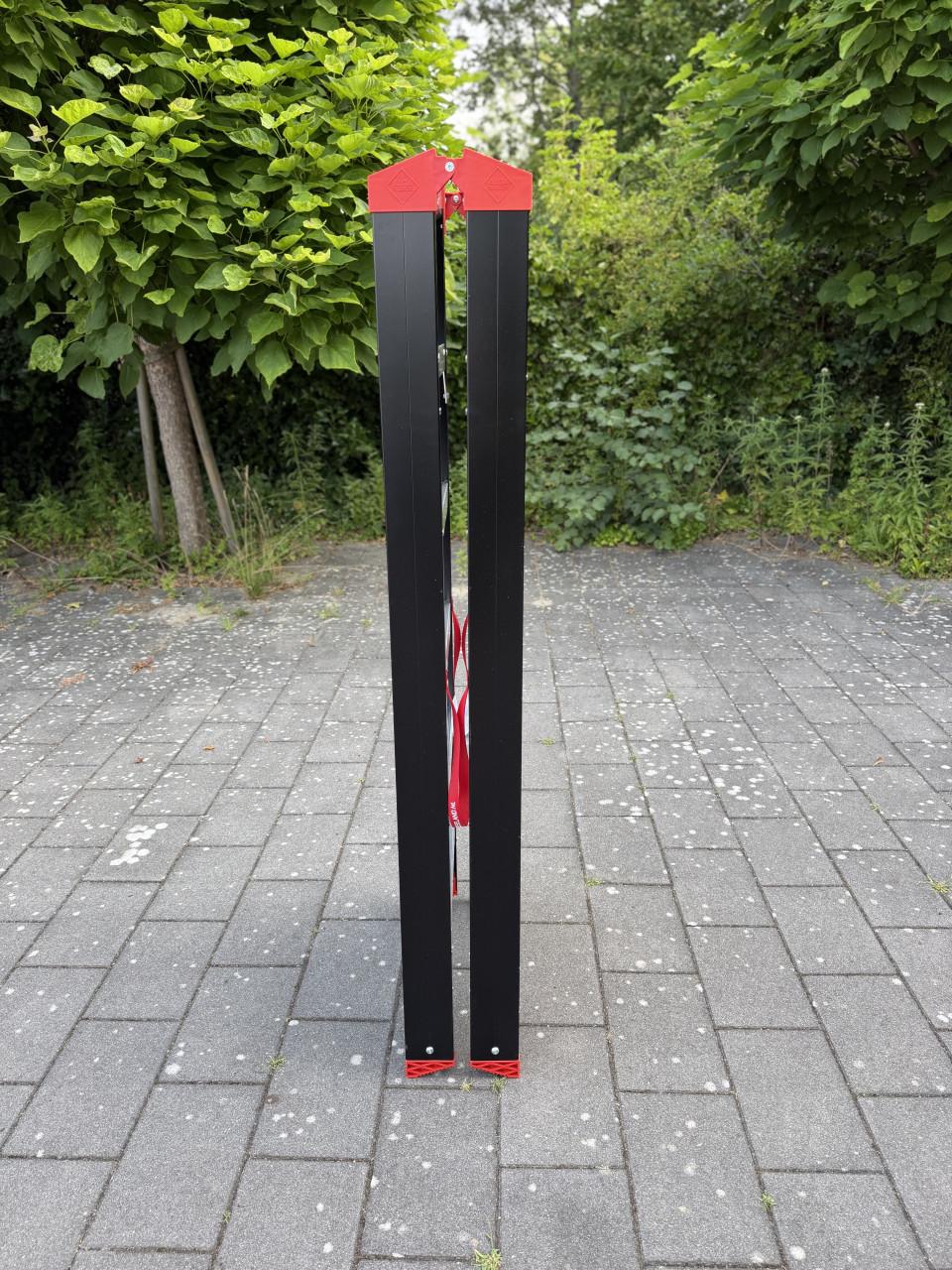 Trap 5 treden dubbel oploopbaar zwart gecoat NIEUW