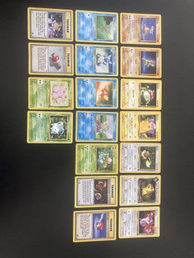 18 oude Pokemon kaarten