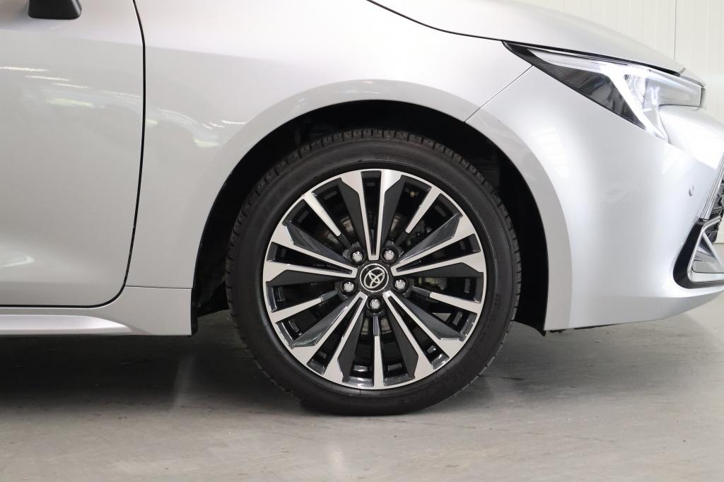 Toyota Corolla Touring Sports hybrid 140 dynamic