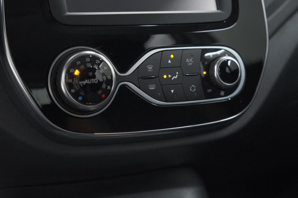 Renault Captur tce 90 intens | trekhaak | allseason banden | navigatie | pa