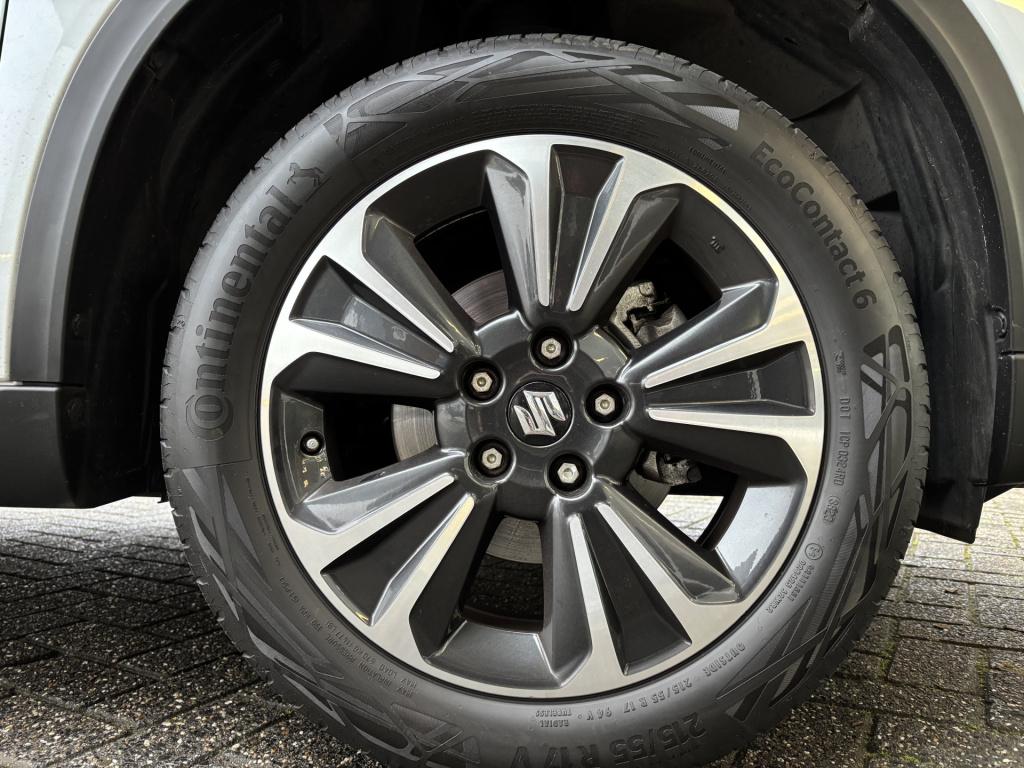 Suzuki Vitara 1.4 boosterjet style smart hybrid