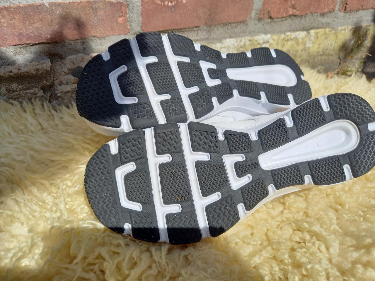 Nike sportschoenen- nieuw