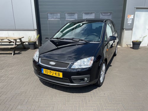 TE KOOP FORD FOCUS 1.8 16V MET RUIME KOFFERBAK VOL JAAR APK BIJ AFLEVERING