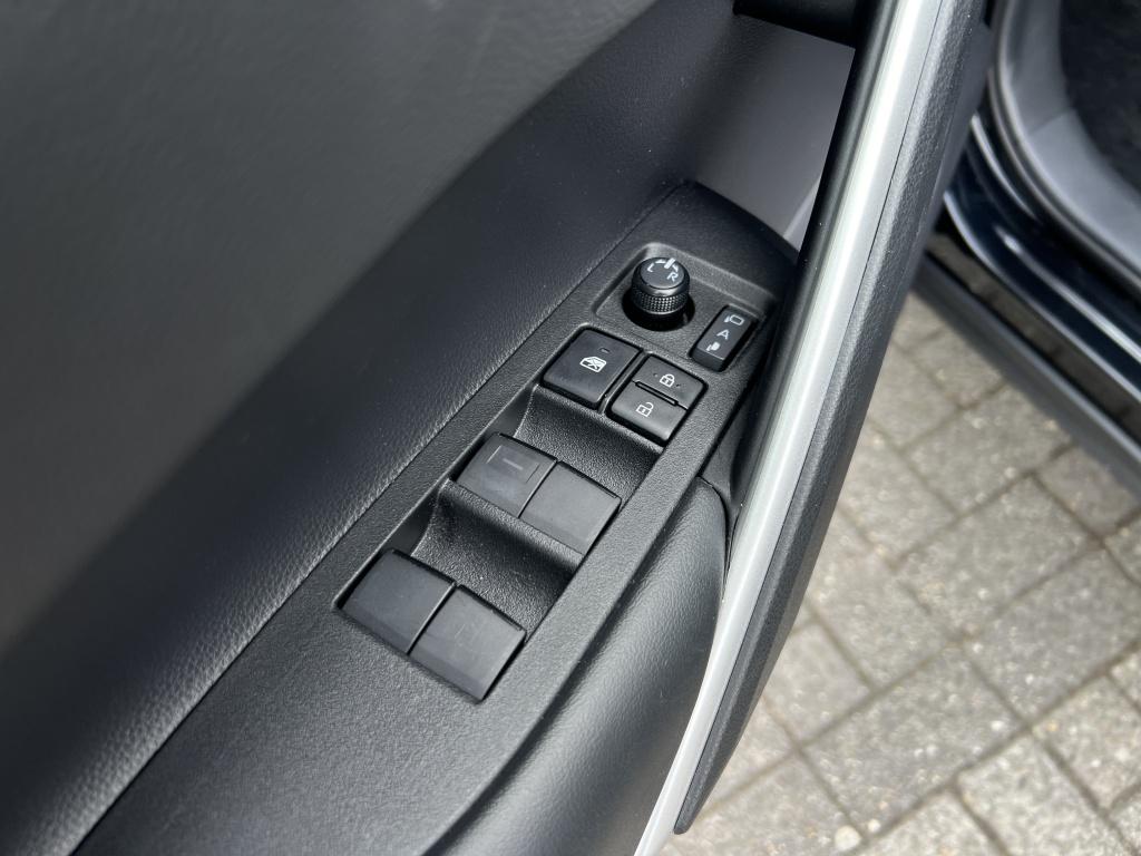 Toyota Corolla Cross hybrid 140 style
