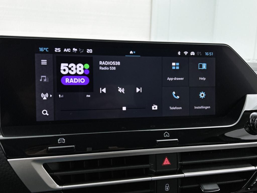 Citroen C4 X hybrid 145pk automaat max | trekhaak | all season banden |
