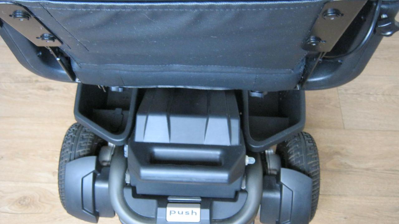 TE KOOPE-SMART COMPACTE ELEKTRICE BINNEN ROLSTOEL 500 EURO