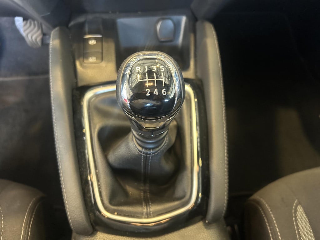Nissan Qashqai 1.3 dig-t acenta