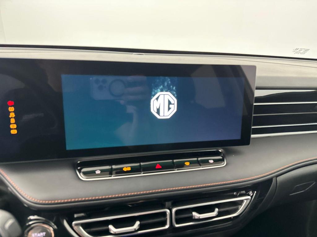 MG Hs 1.5 phev aut. luxury