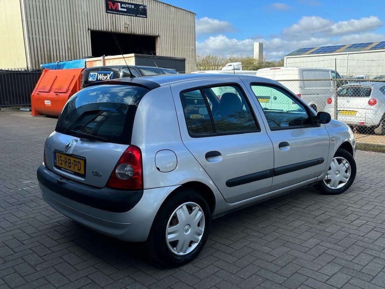 Renault Clio 1.2Authentique 175.810 KM 5 DEURS