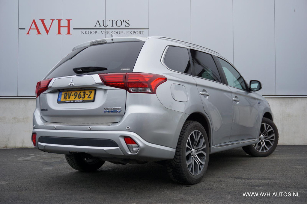 Mitsubishi Outlander 2.0 phev premium