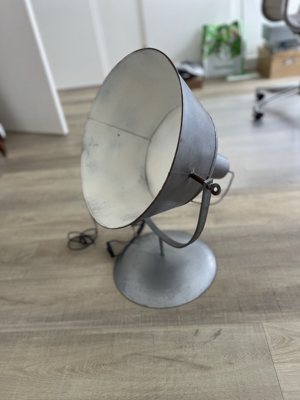 Industriële vloerlamp