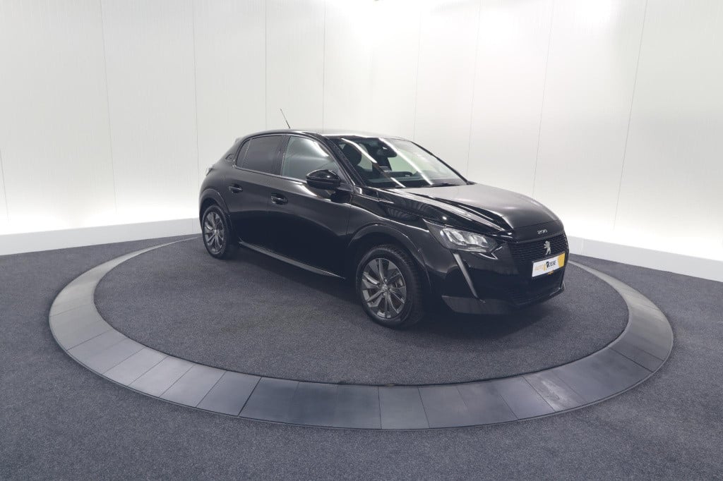 Peugeot 208 ev allure 50 kwh | 3 fase laadfunctie | parkeersensoren | apple