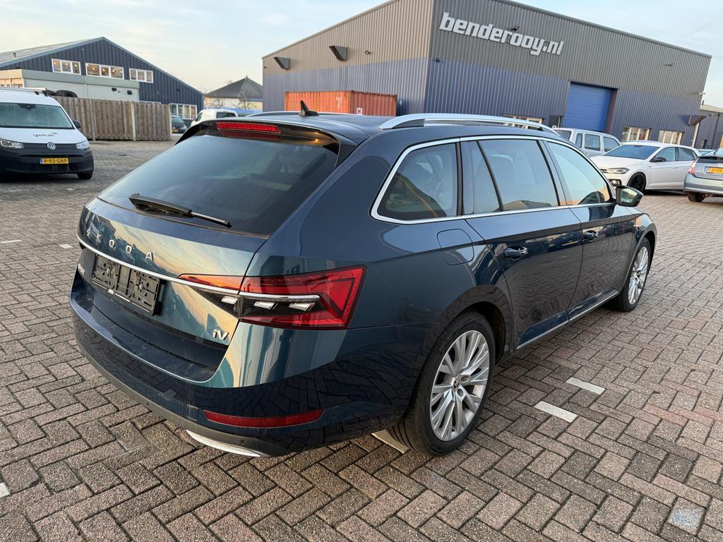 Skoda Superb combi 1.4 tsi iv laurin & klement