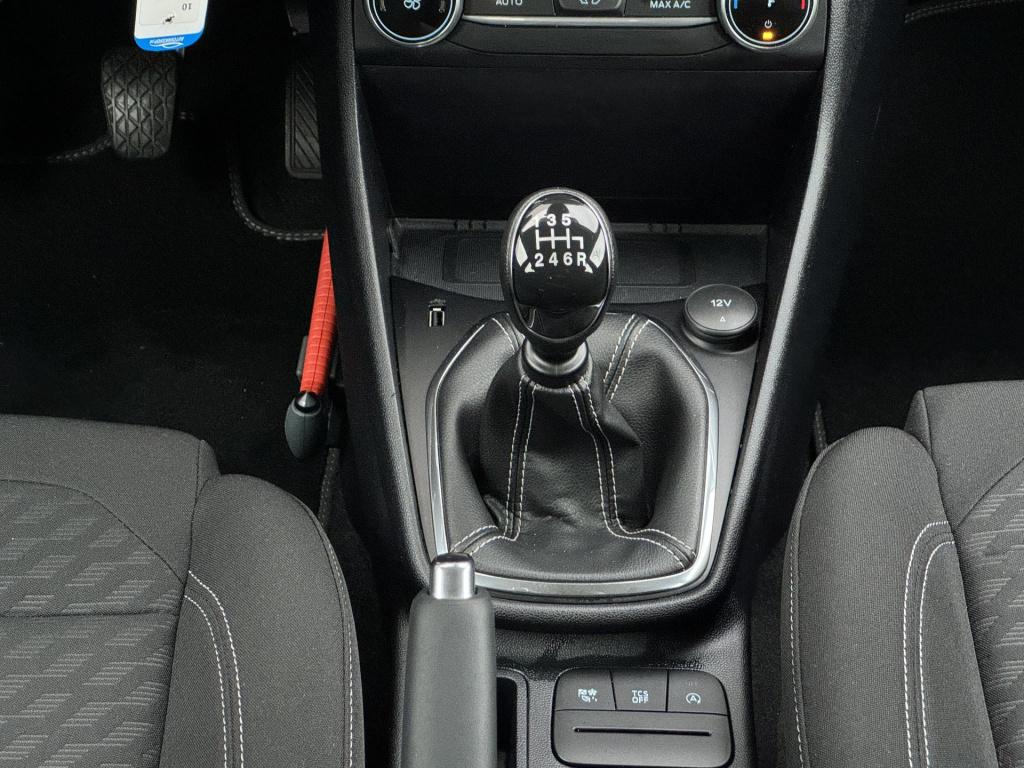 Ford Fiesta 1.0 ecoboost hybrid titanium multimedia pack, nl-auto!
