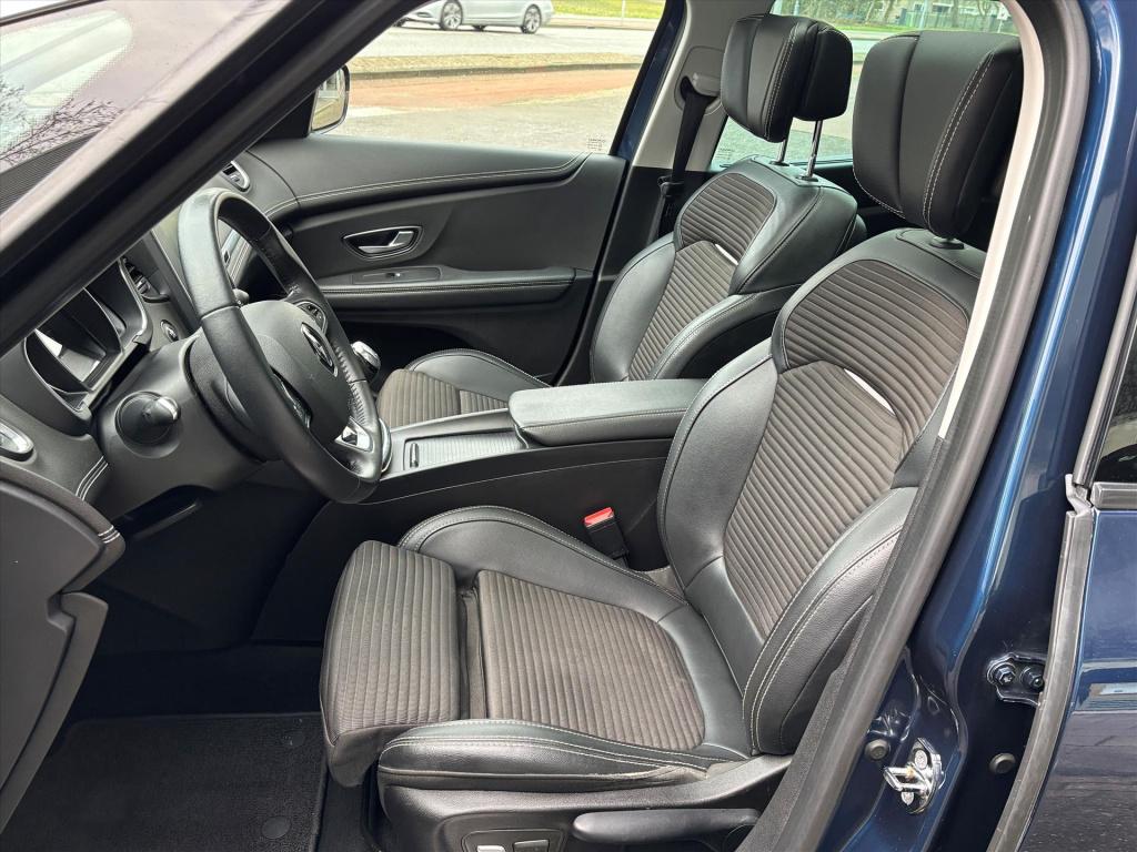 Renault Grand Scenic tce 116 pk intens| trekhaak| navi|7 persoons| rijklaar