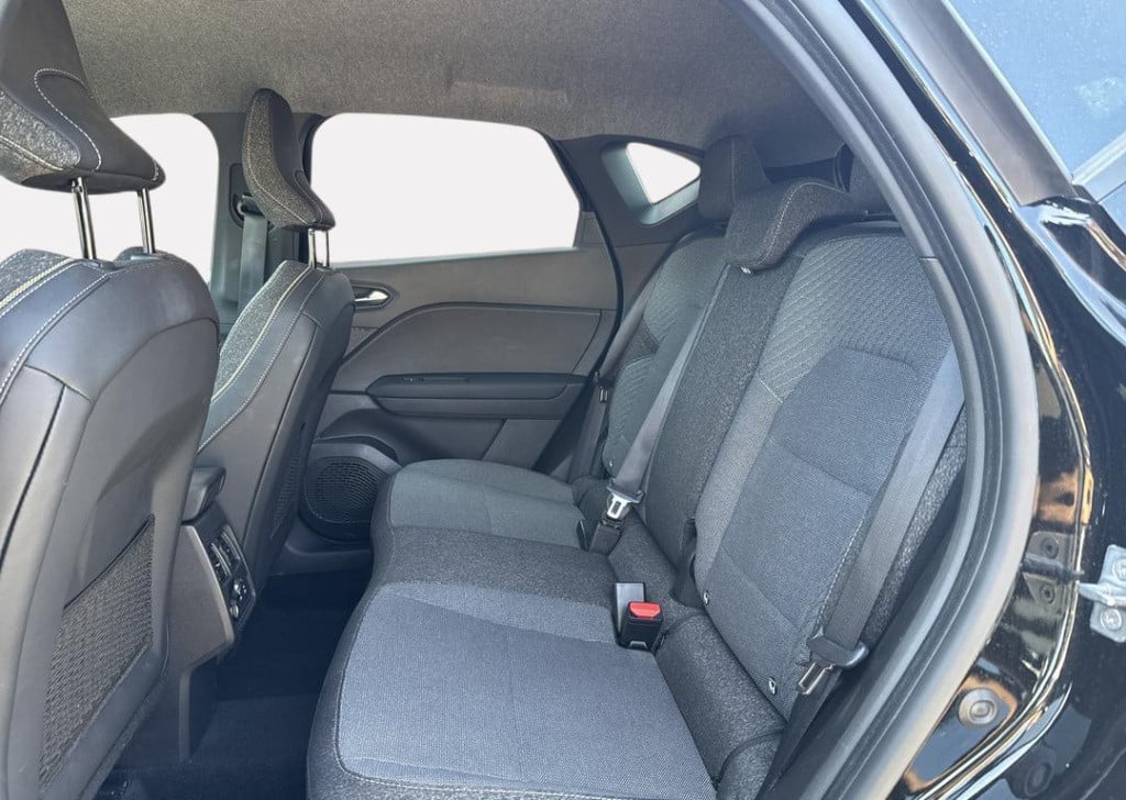 Renault Captur 1.6 e-tech full hybrid 145 techno