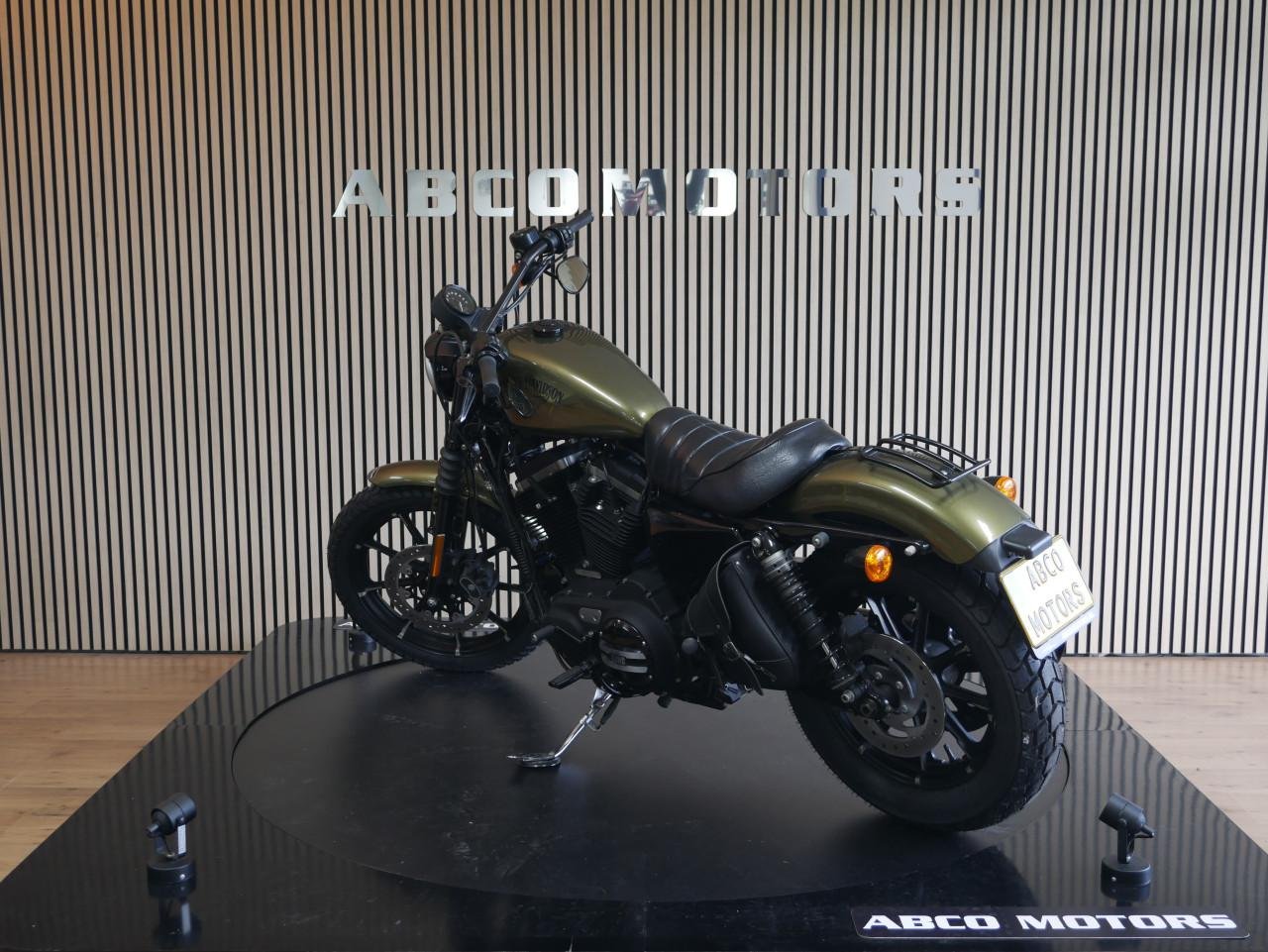 HARLEY-DAVIDSON SPORTSTER IRON XL 883 N