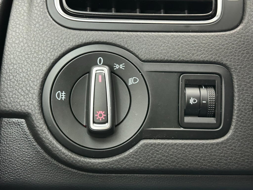 Volkswagen Polo occasion 1.2 tsi highline | zwart | tweedehands volkswagen 