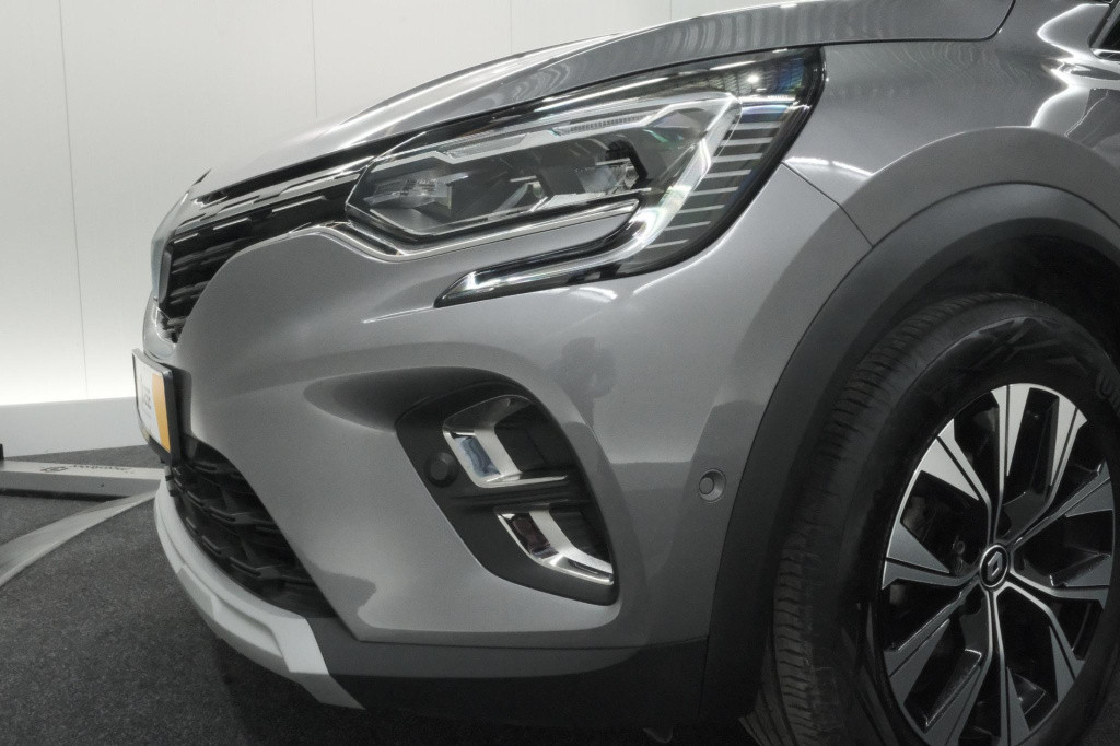 Renault Captur mild hybrid 140 edc techno | 360 camera | 9.3 inch navigatie