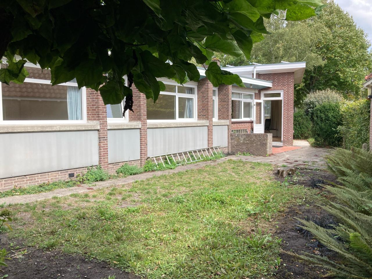 Woning, vrijstaande bungalow met gerage, tijdelijk te huur in Zierikzee