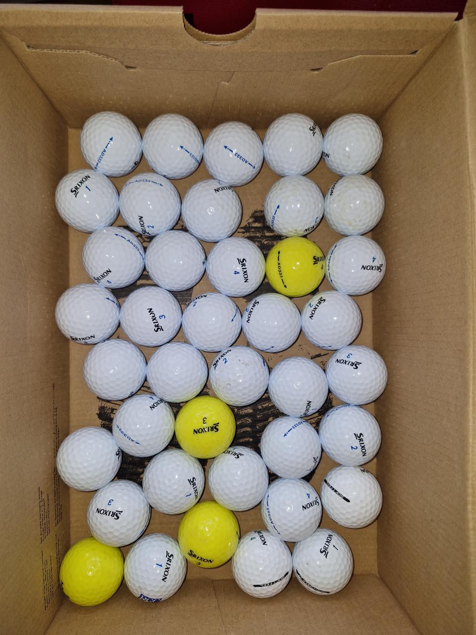 Diverse golfballen te koop