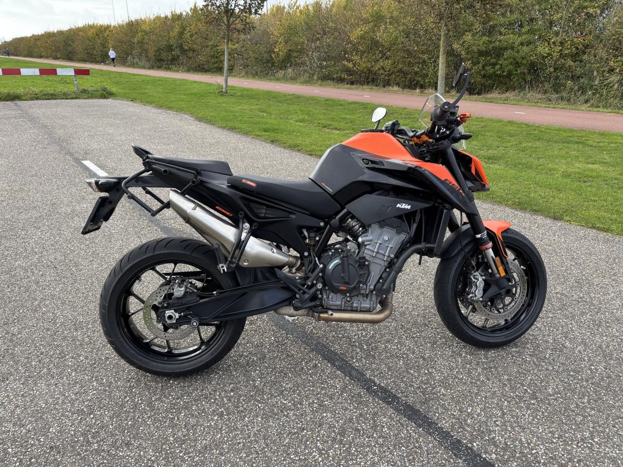 KTM 890 Duke 2021