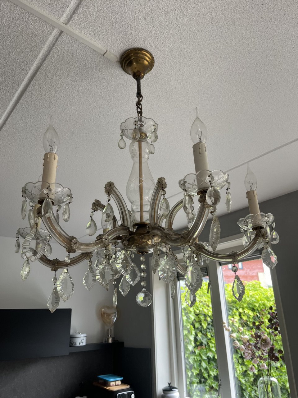 Oude brocante kroonluchter