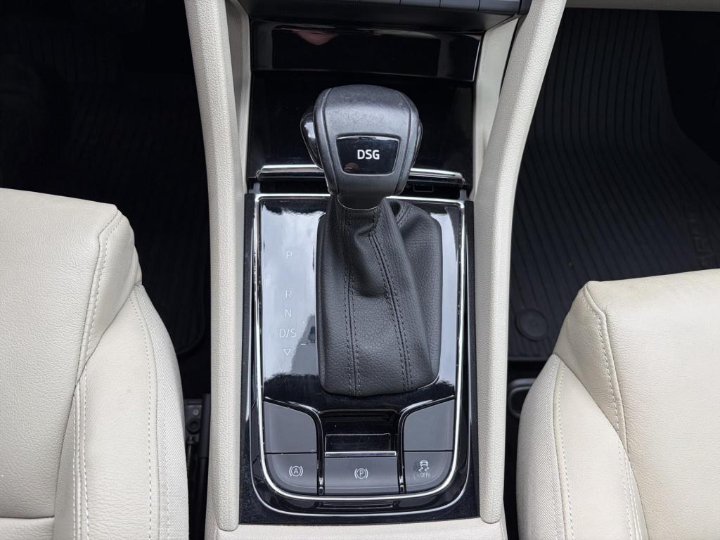 Skoda Karoq 1.5 tsi act greentech 150pk dsg-7 style business