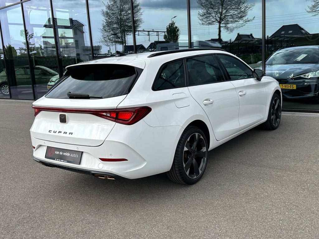 Cupra Leon Sportstourer 1.4 e-hybrid | led | 18 inch | extra getint glas | 