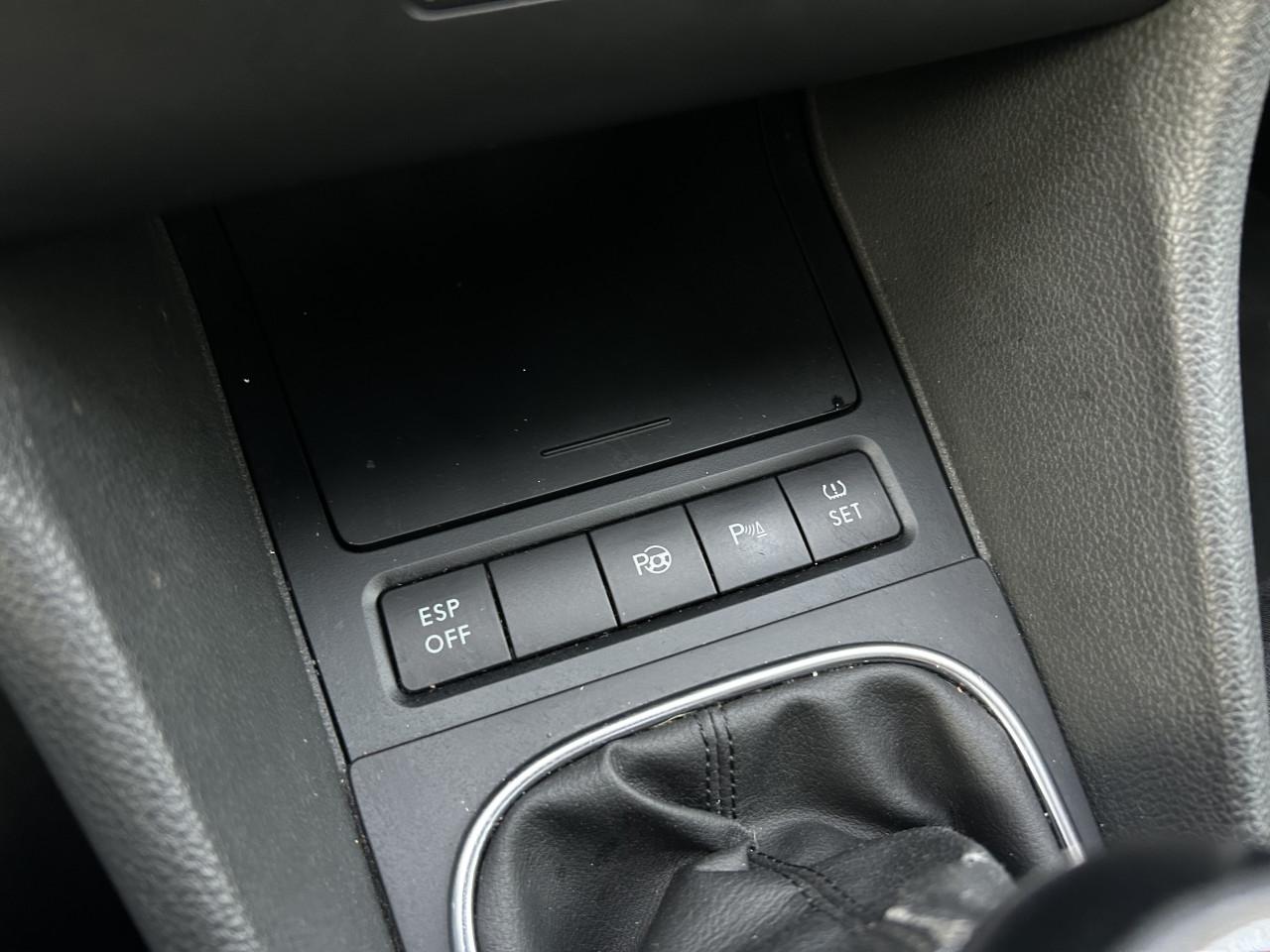 Volkswagen Golf 1.4 TSI Highline|CARPLAY/STOELV.|TREKH.