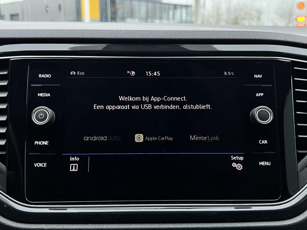 Volkswagen T-roc 1.5 tsi sport automaat | apple/ android carplay | climate 