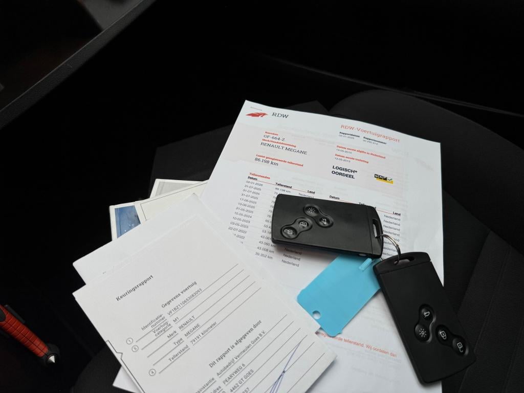 Renault Megane 1.2 tce limited * cruise control * navigatie * clima * nap