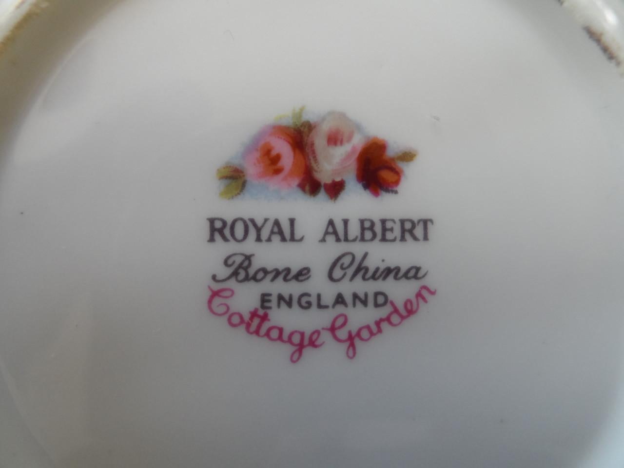 ROYAL ALBERT COTTAGE GARDEN